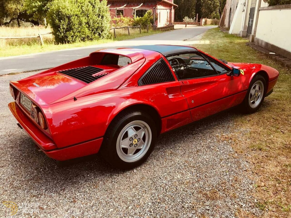 1988 Ferrari 208 GTS Turbo, foto 6
