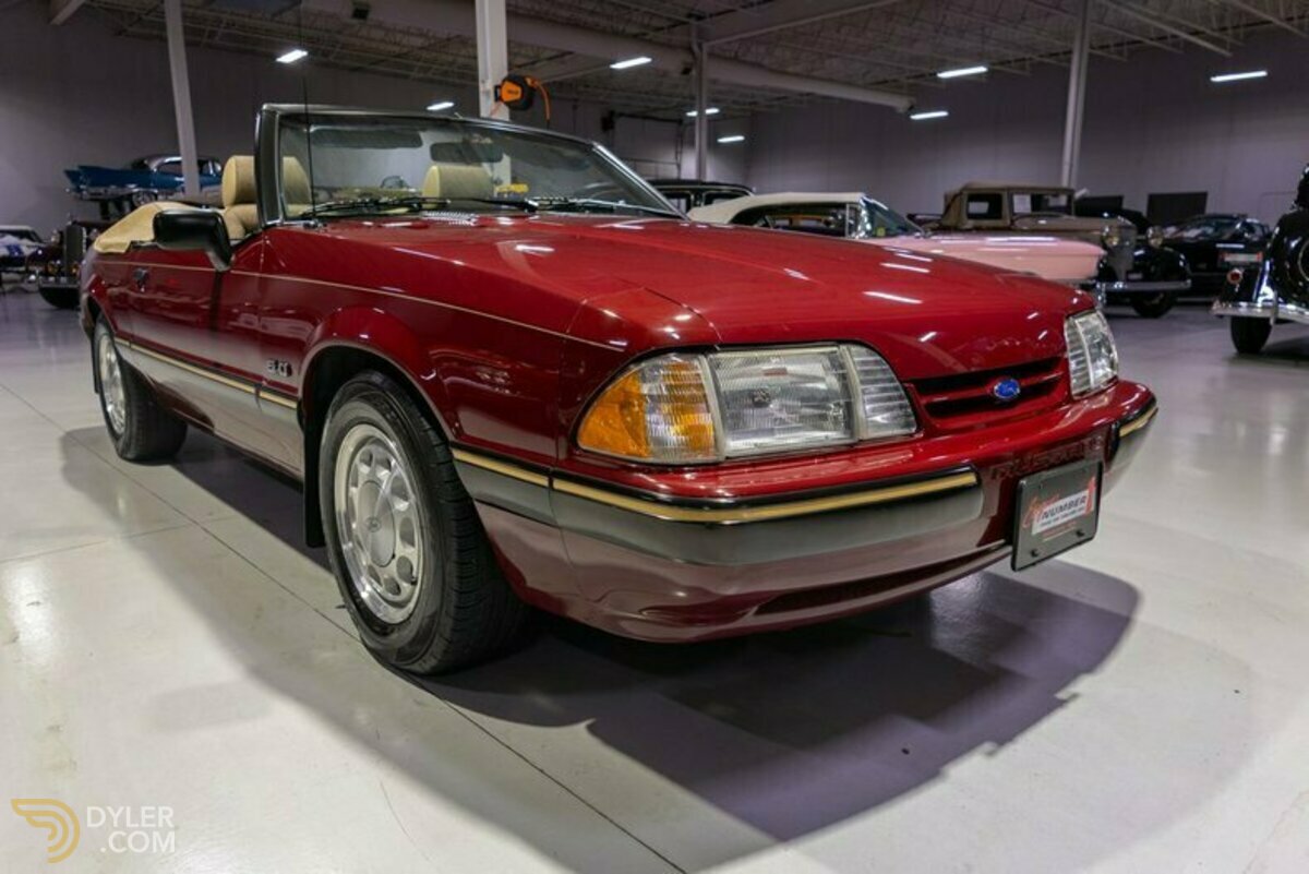 1989 Ford Mustang, foto 1