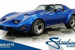 Chevrolet Corvette 1977 Azul