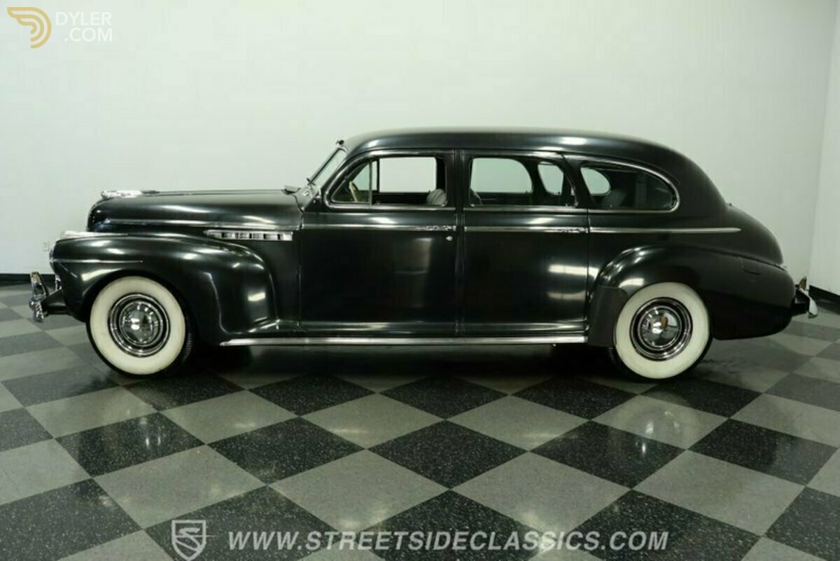 1941 Buick Limited Limousine, foto 2