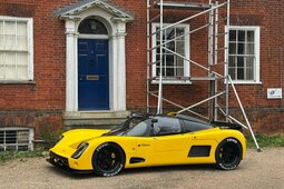 Ultima GTR SPORTS Coupe 2000 Yellow