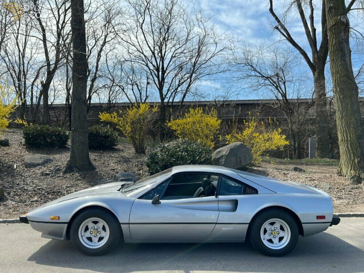 1977 Ferrari 308 GTB, foto 2