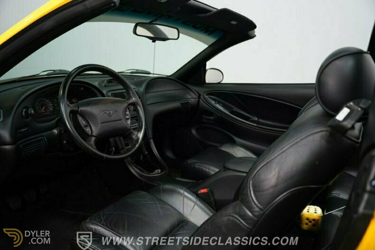 1995 Ford Mustang GT, foto 4