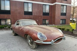Jaguar XKE 1963 Burdeos