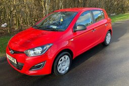 Hyundai i20 1.2 Classic Hatchback 5dr Petrol Manual Euro 5 (85 Hatchback 2014 Red