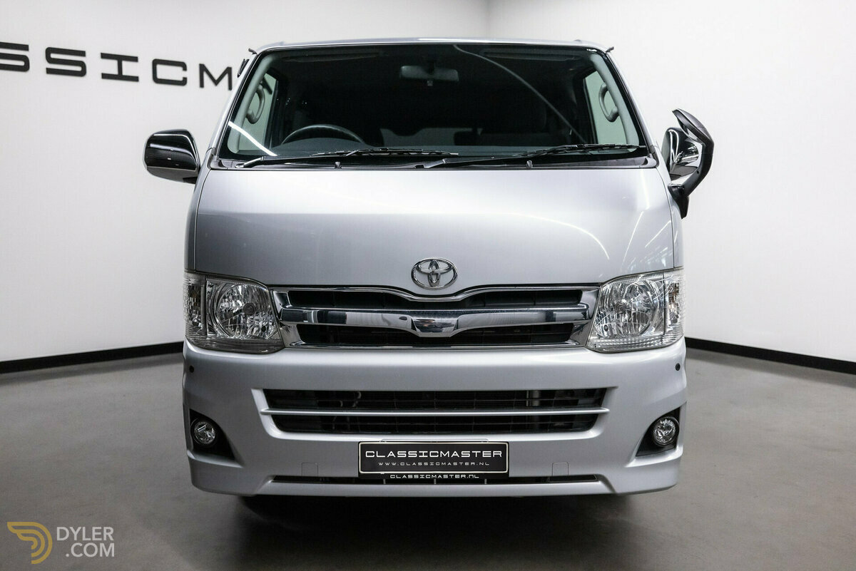 2010 Toyota Hiace Super GL VVT-i For Sale. Price 23 950 EUR - Dyler