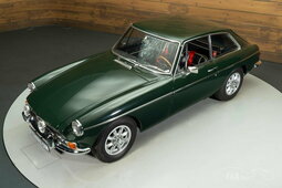 MG MGB MG MGB GT 1966