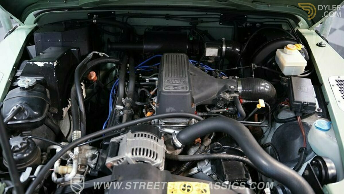 1997 Land Rover 90 90 V8 NAS Restomod, foto 3