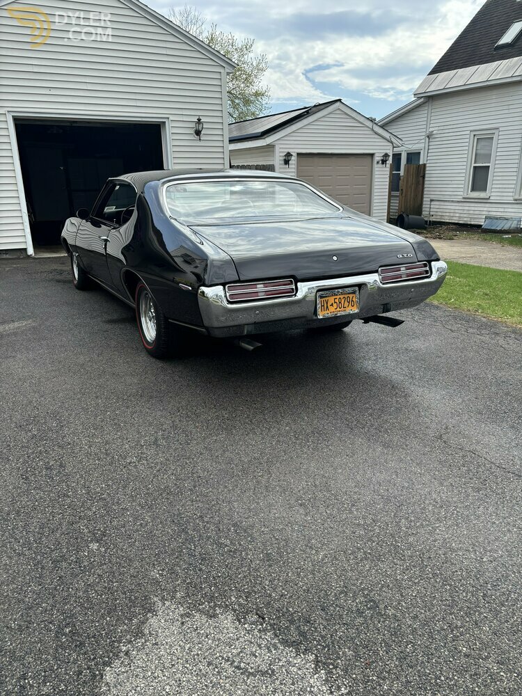 1969 Pontiac 2 door GTO. Numbers Matching Black with Black interior, foto 5