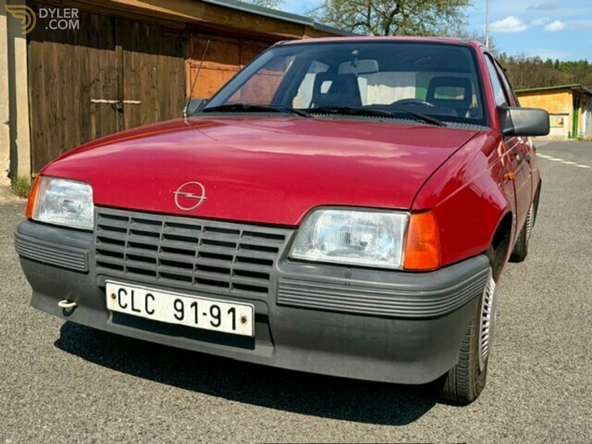 1988 Opel Kadett, foto 2
