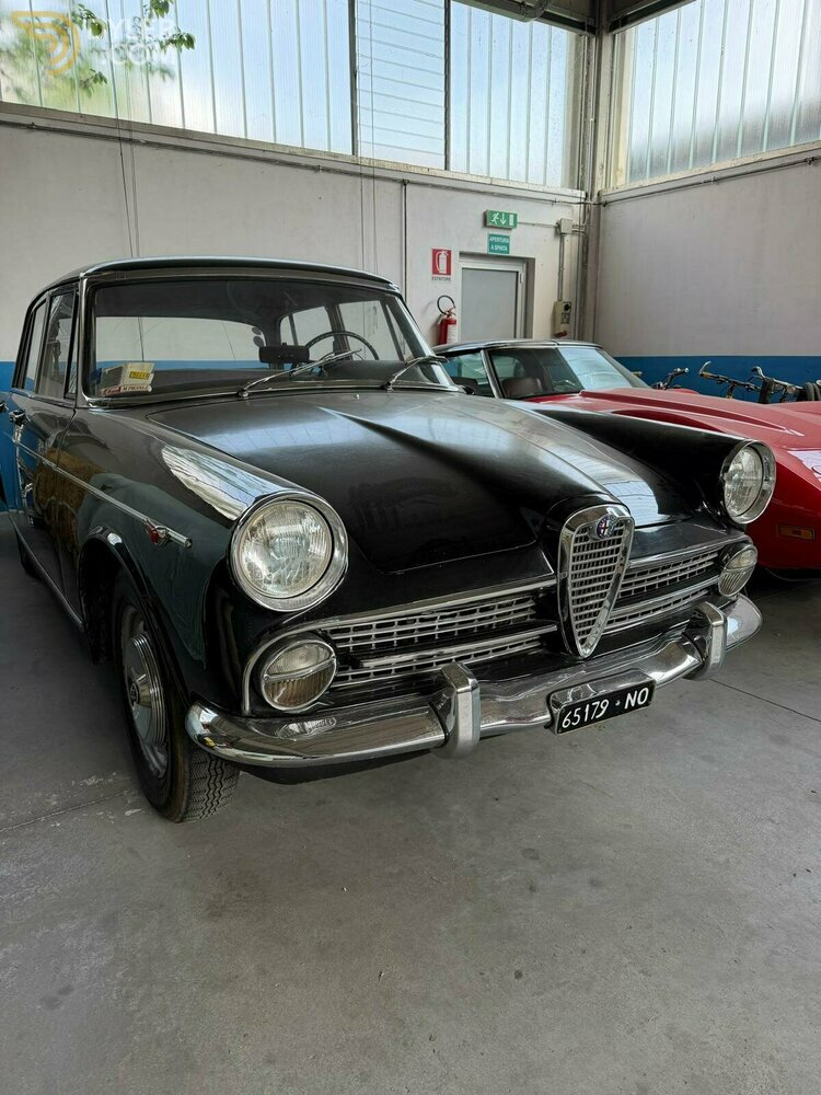 1961 Alfa Romeo 2000 BERLINA, foto 3