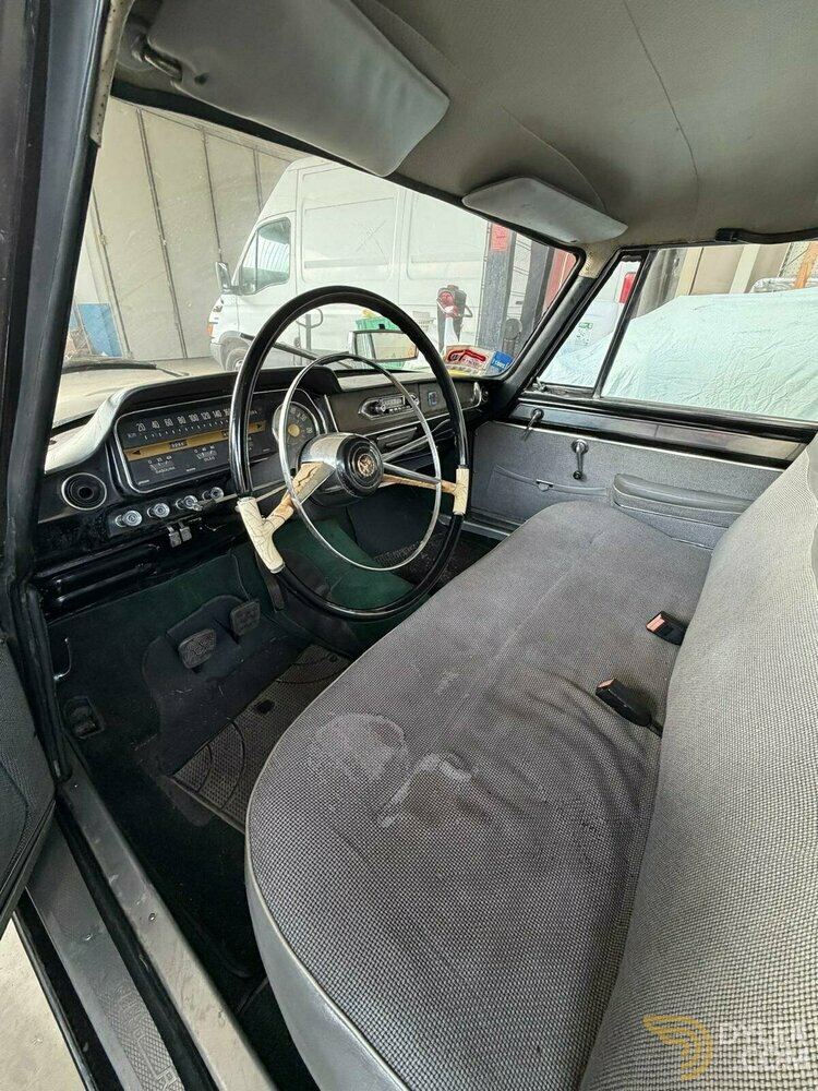 1961 Alfa Romeo 2000 BERLINA, foto 5