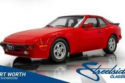 Porsche 944 Coupe 1984 Red