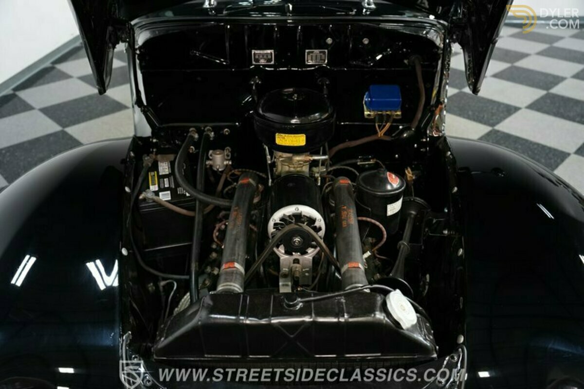 1940 Ford Coupe 5 Window Coupe, foto 3