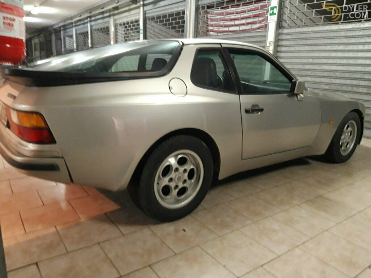 1986 Porsche 944, foto 5