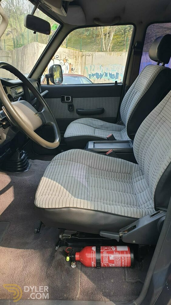 1990 Toyota Land Cruiser S Wagon T HJ61, foto 4