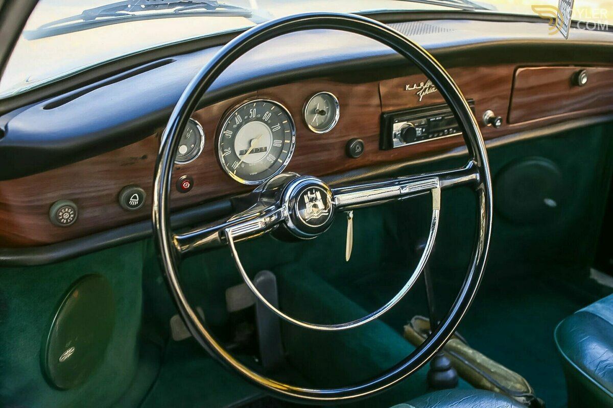 1969 Volkswagen Karmann-Ghia, foto 2