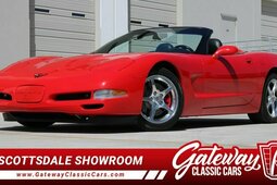 Chevrolet Corvette Cabriolet / Roadster 2000 Rosso