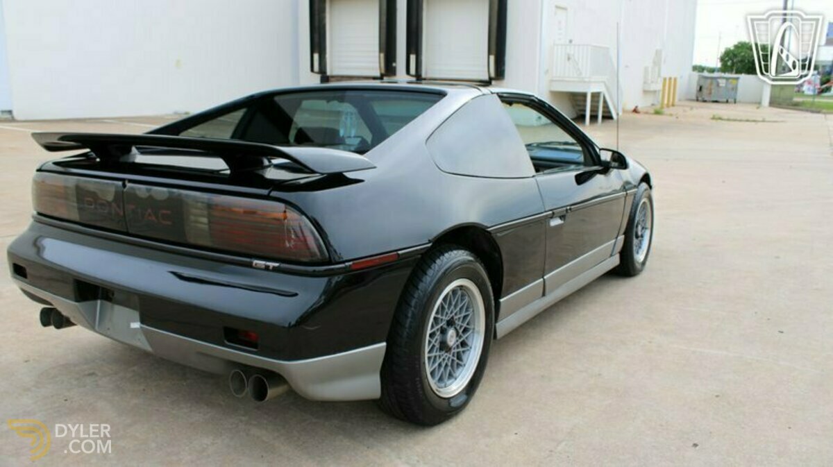 1987 Pontiac Fiero GT, foto 7