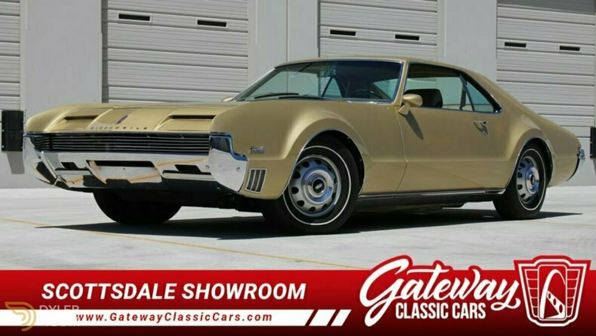 1966 Oldsmobile Toronado, foto 1
