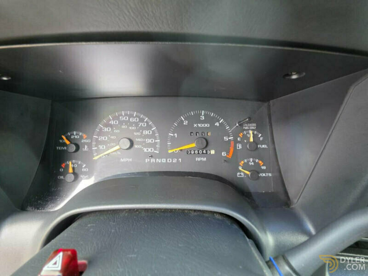 1999 GMC Jimmy SLS 2 Door, foto 3