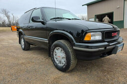 GMC Jimmy SLS 2 Door SUV 1999 Negro