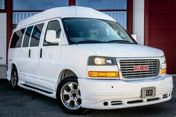 GMC Savana 2007 White