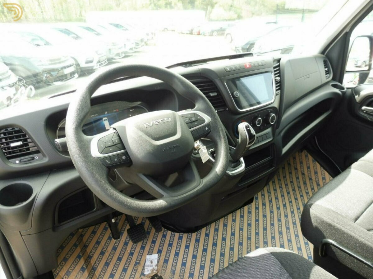 1970 Iveco Daily 35s18 3.0 v16 hi-matic h2 180cv, foto 4