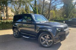 Land Rover 90 P525 V8 2023