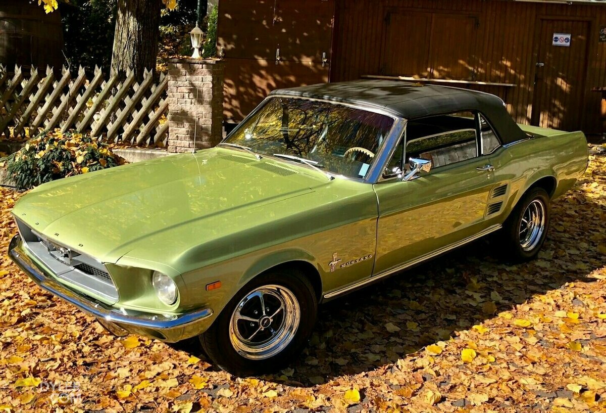 1967 Ford Mustang convertibile, foto 1