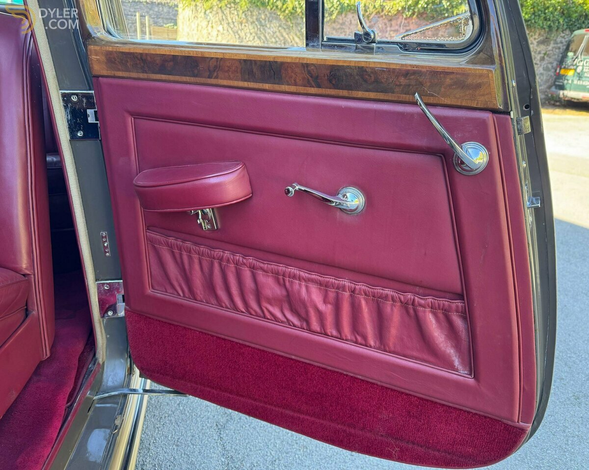 1952 Rolls-Royce Silver Dawn 4½ litre, small boot model SHD20, foto 10
