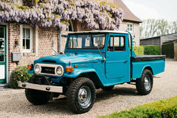 Toyota Land Cruiser FJ45 Pickup 1976 Blau