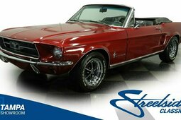Ford Mustang Convertible Cabriolet / Roadster 1967 Rot