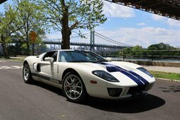 Ford GT 2005