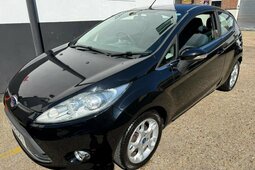 Ford Fiesta 1.4 Zetec Hatchback 3dr Petrol Manual (133 g/km, 9 Hatchback 2012 Black