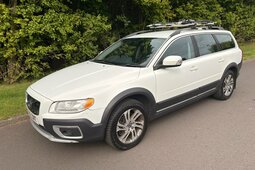 Volvo XC70 2.4 D5 SE Estate 5dr Diesel Manual AWD Euro 5 (s/s 2012 Branco