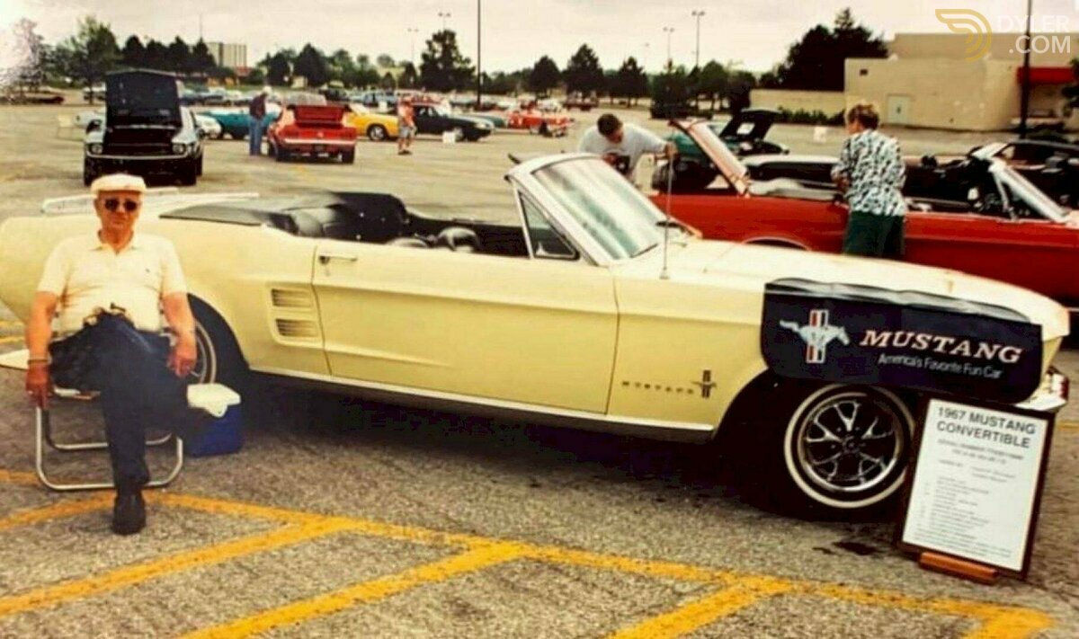 1967 Ford Mustang Convertible, foto 2