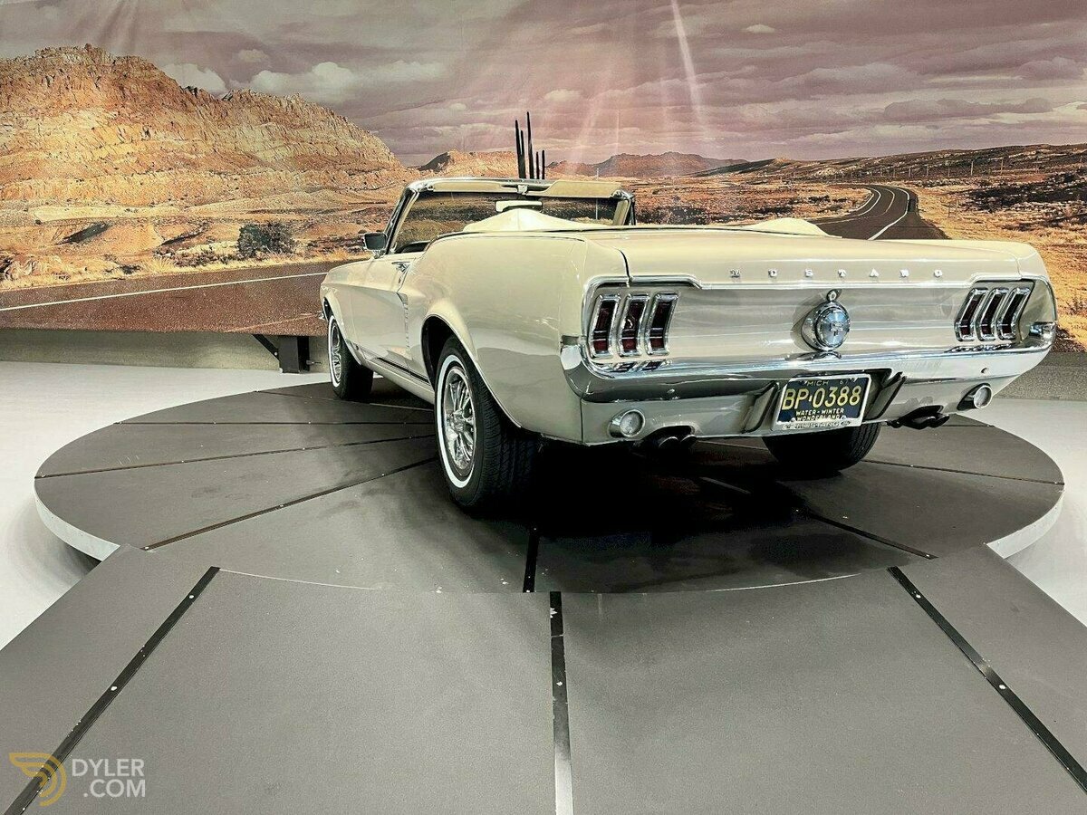1967 Ford Mustang Convertible, foto 2