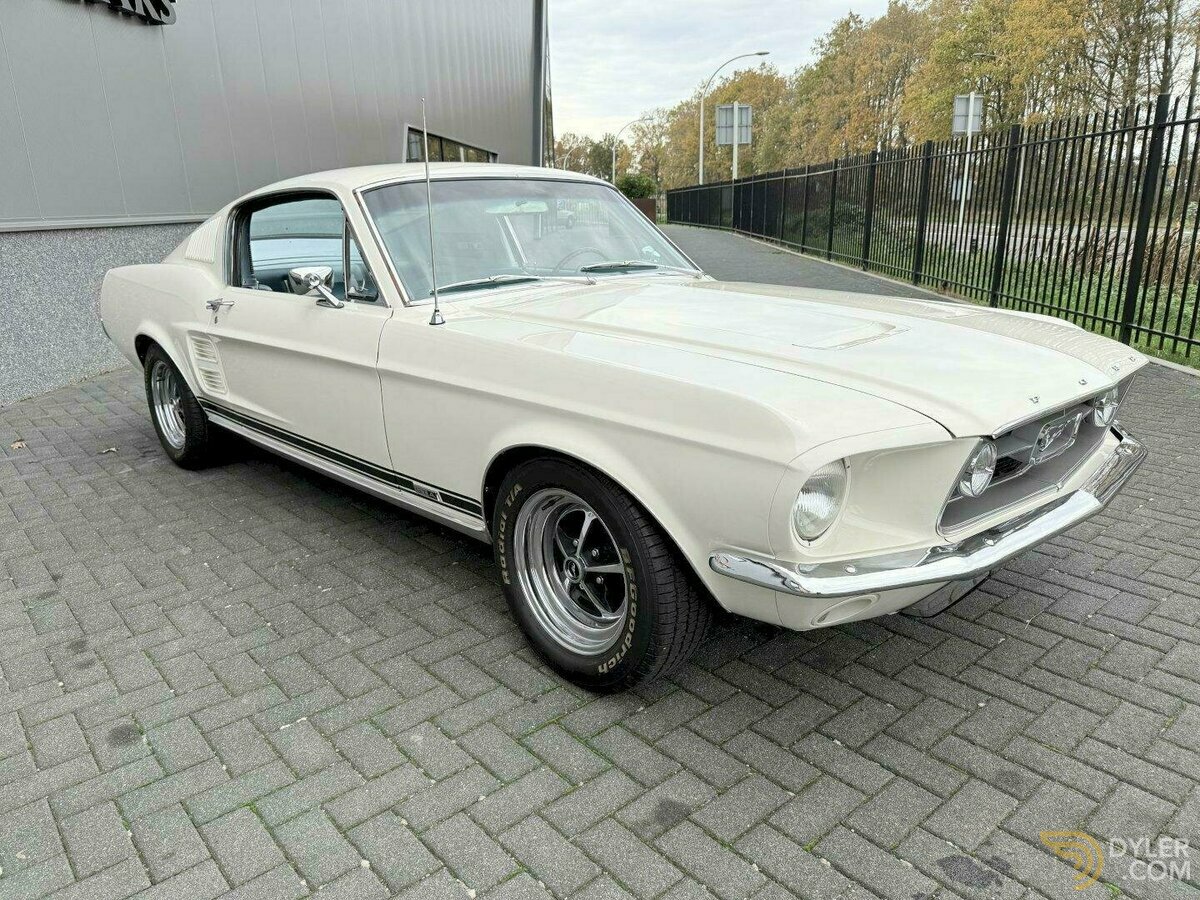 1967 Ford Mustang Fastback, foto 2