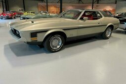 Ford Mustang Coupe Grande Coupe 1971 Silberfarben
