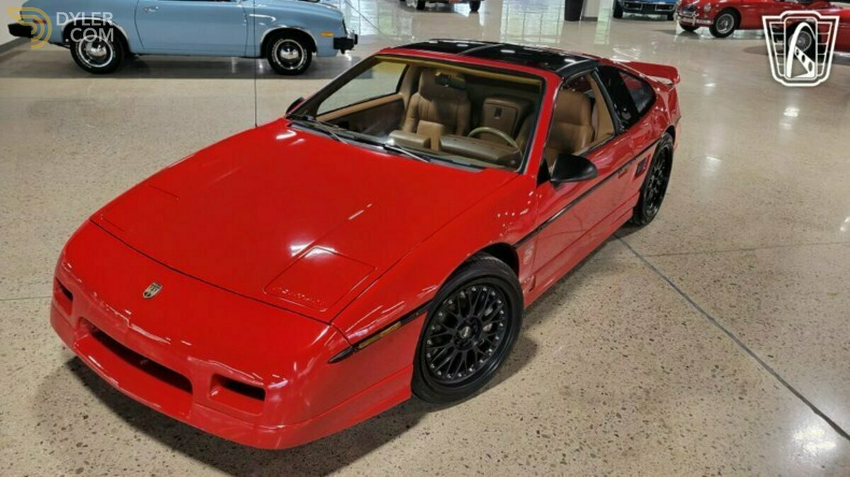 1988 Pontiac Fiero GT, foto 4