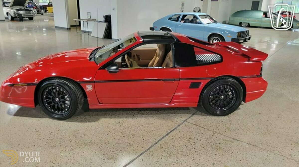1988 Pontiac Fiero GT, foto 7