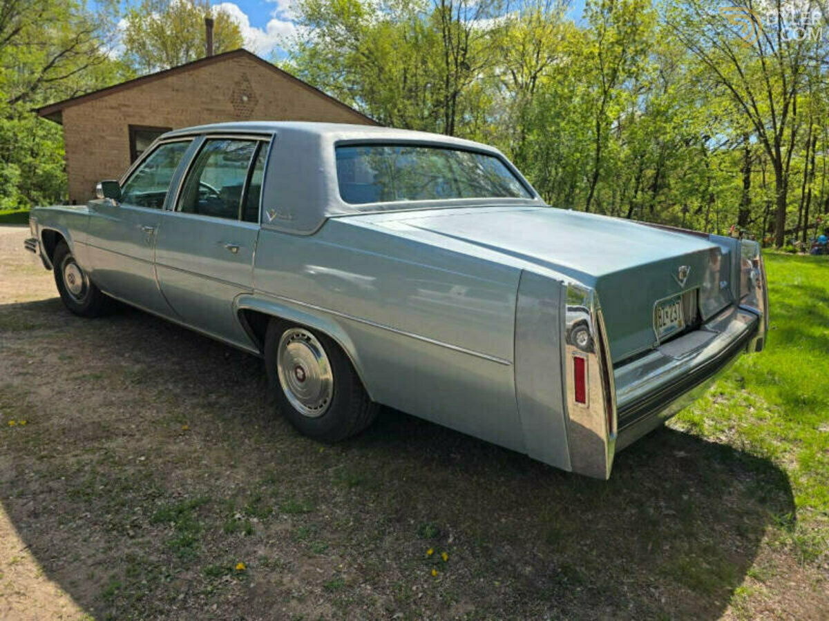 1978 Cadillac DeVille sedan, foto 11