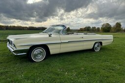 Pontiac Bonneville Convertible. 389 Tripower. Aut. Bucket seat.PS/PB Cabriolet / Roadster 1961 Yellow