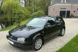 Volkswagen Golf HIGHLINE Hatchback 2001 Negro