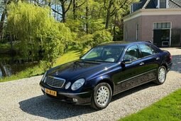 Mercedes-Benz 300 320 v6 ELEGANCE Automaat NL-auto 165.000km #TIJDLO Sedán / Berlina 2002 Azul