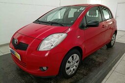Toyota Yaris Sol Sedan / Saloon 2007 Red