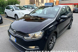 Volkswagen Polo Comfortline Limousine 2017 Schwarz