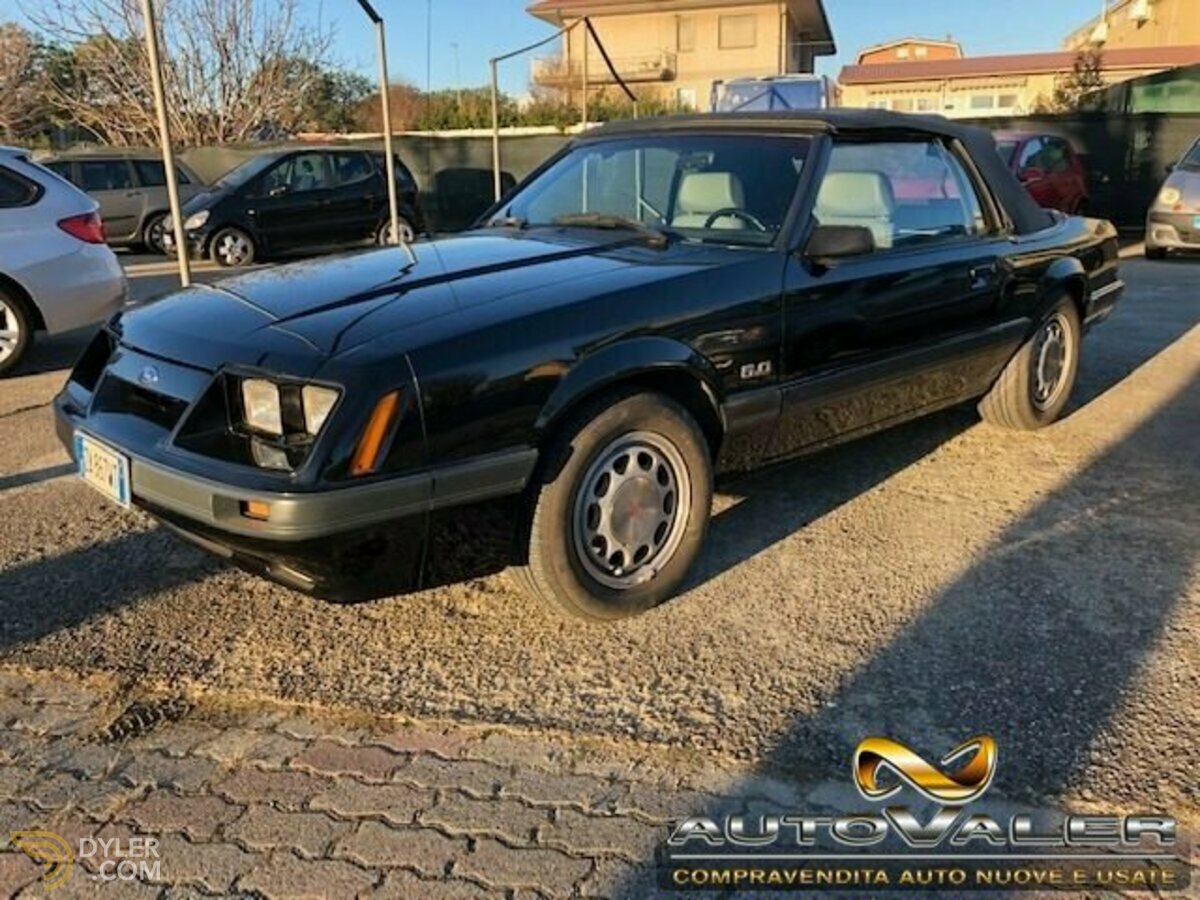 1985 Ford Mustang GLX, foto 2