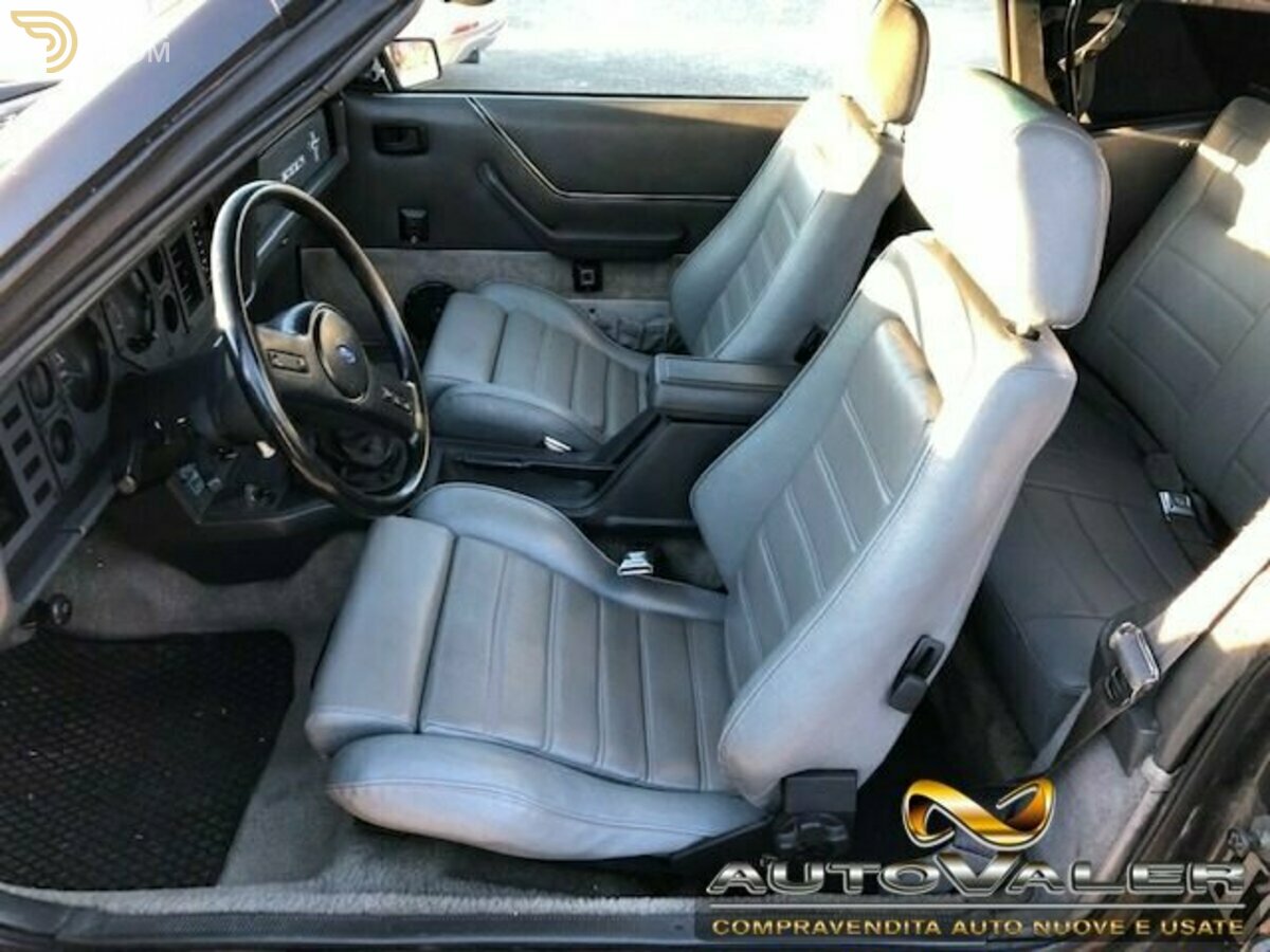 1985 Ford Mustang GLX, foto 6
